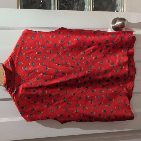 Vintage silk sleeveless shirt, size L - Picture 2 of 5